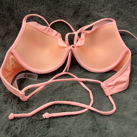 Victorias Secret Ruffled Bikini Set - Picture 8 of 11